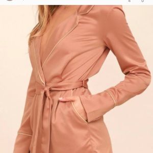 👻Hefner bunny in a pink satin romper!🎃